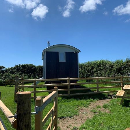 Ewe With A View Sea View Shepherds Huts Breage 외부 사진